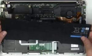 How to replace the Dell XPS M1330 Battery